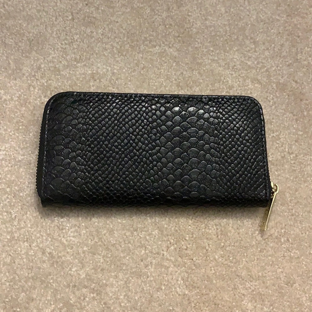 Moshion black wallet